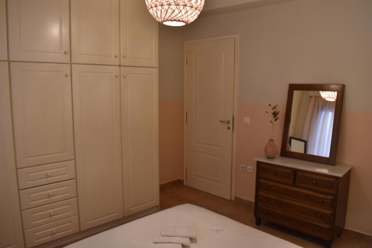 Άlthea Apartment Chalkís Esterno foto